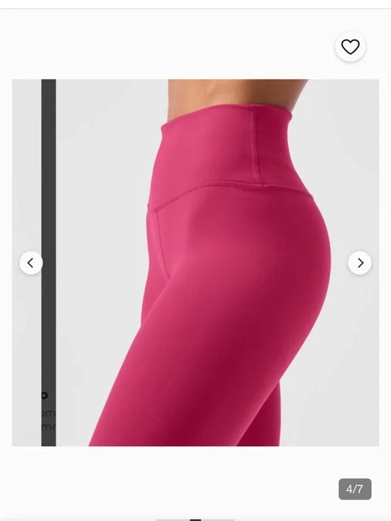 ALO Yoga Hot Summer Crush Airbrush 7/8 Leggings - Picture 2 of 9